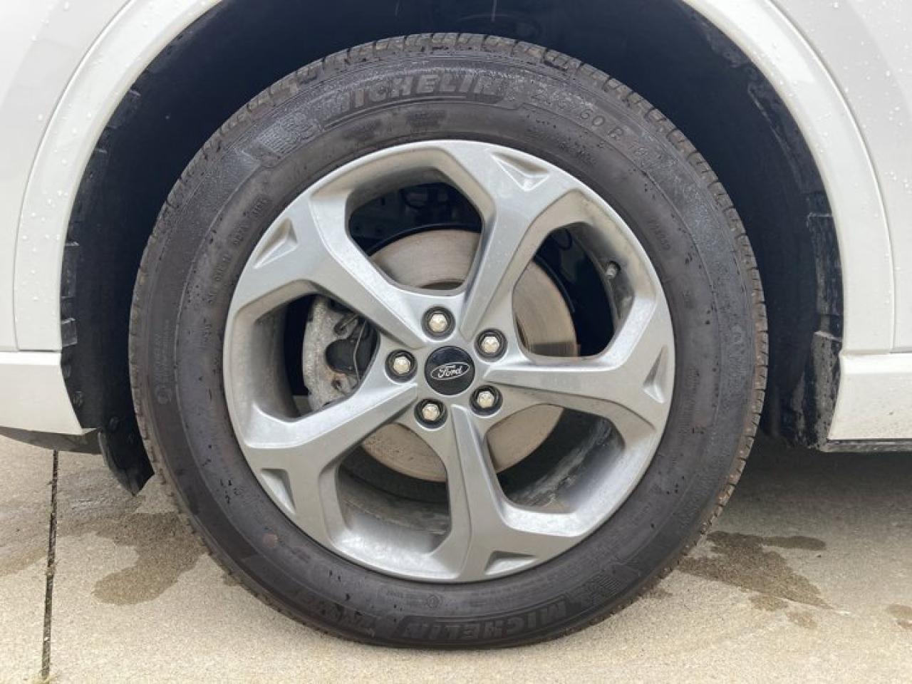 2023 Ford Escape ST-Line AWD Photo