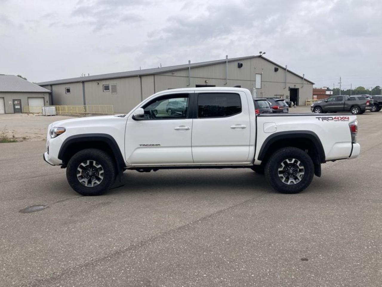 2023 Toyota Tacoma TRD OFFROAD 4X4 Double Cab 5ft Box Photo