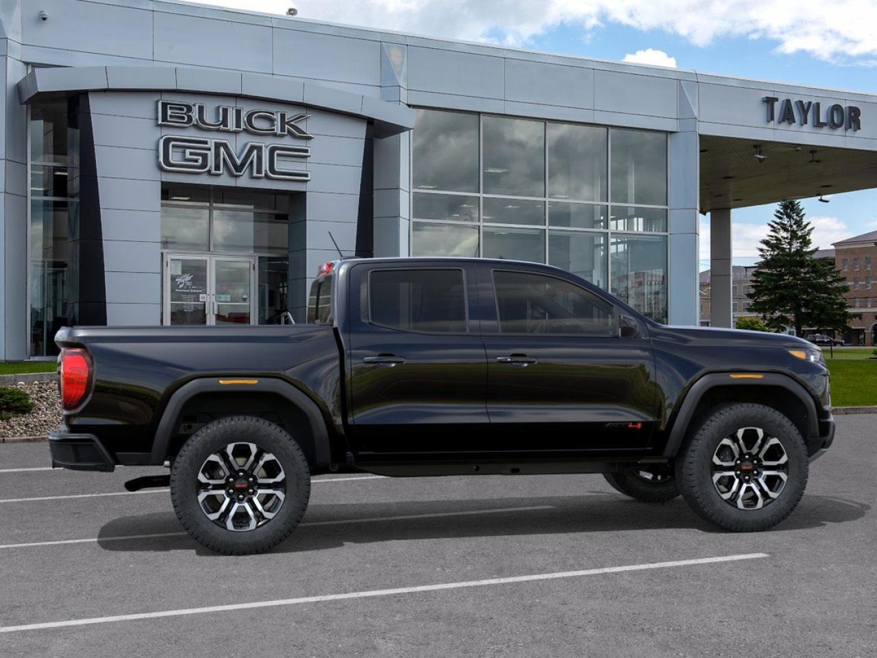 2026 GMC Canyon AT4 Photo4