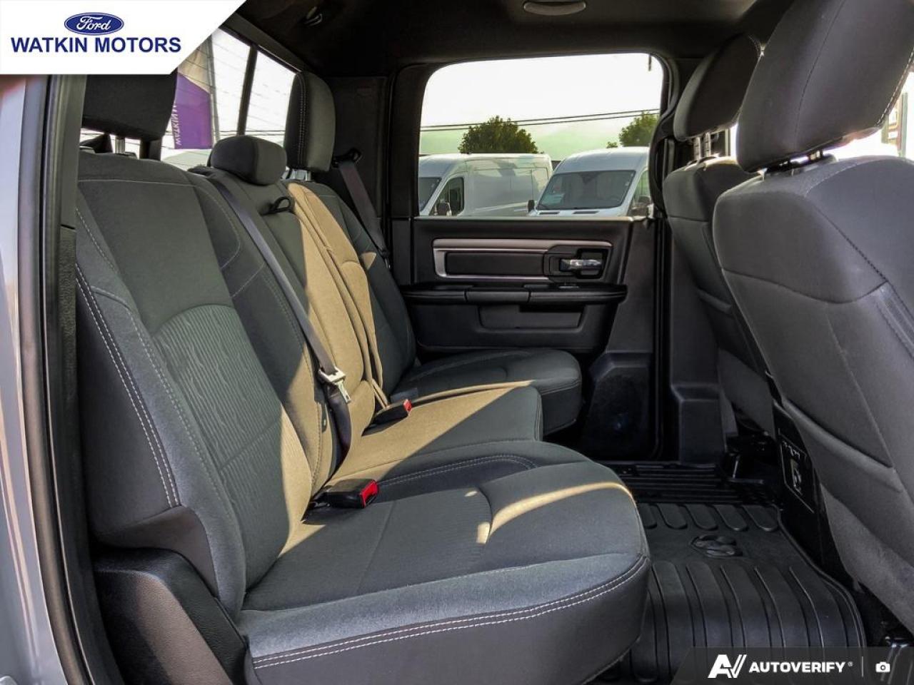 2022 Dodge 1500 RAM CREWCAB 4X4  CLASSIC WARLOCK Photo25