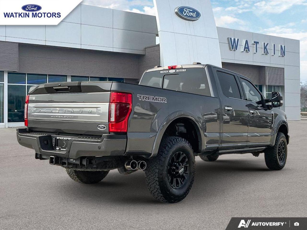 2022 Ford F-350 SUPERCREW 4X4 PLATINUM TREMOR Photo29