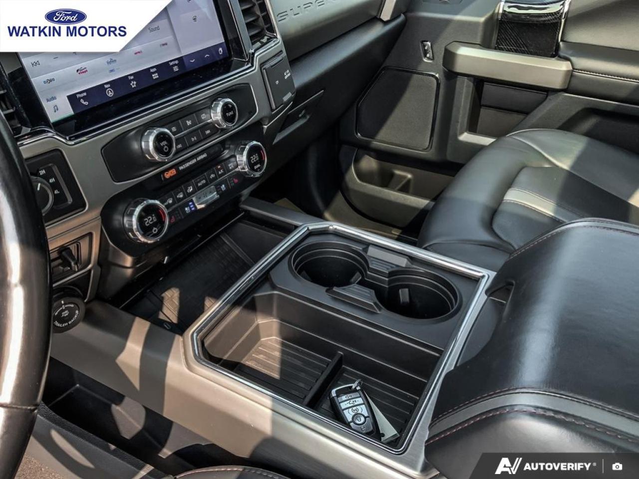 2022 Ford F-350 SUPERCREW 4X4 PLATINUM TREMOR Photo29