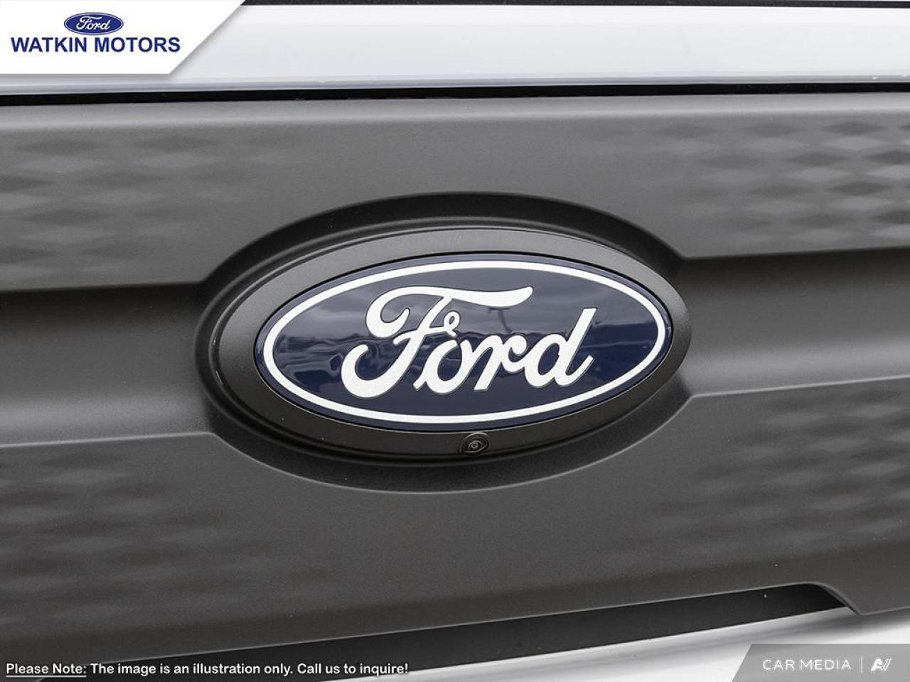 2025 Ford F-150 Lightning Flash Photo8