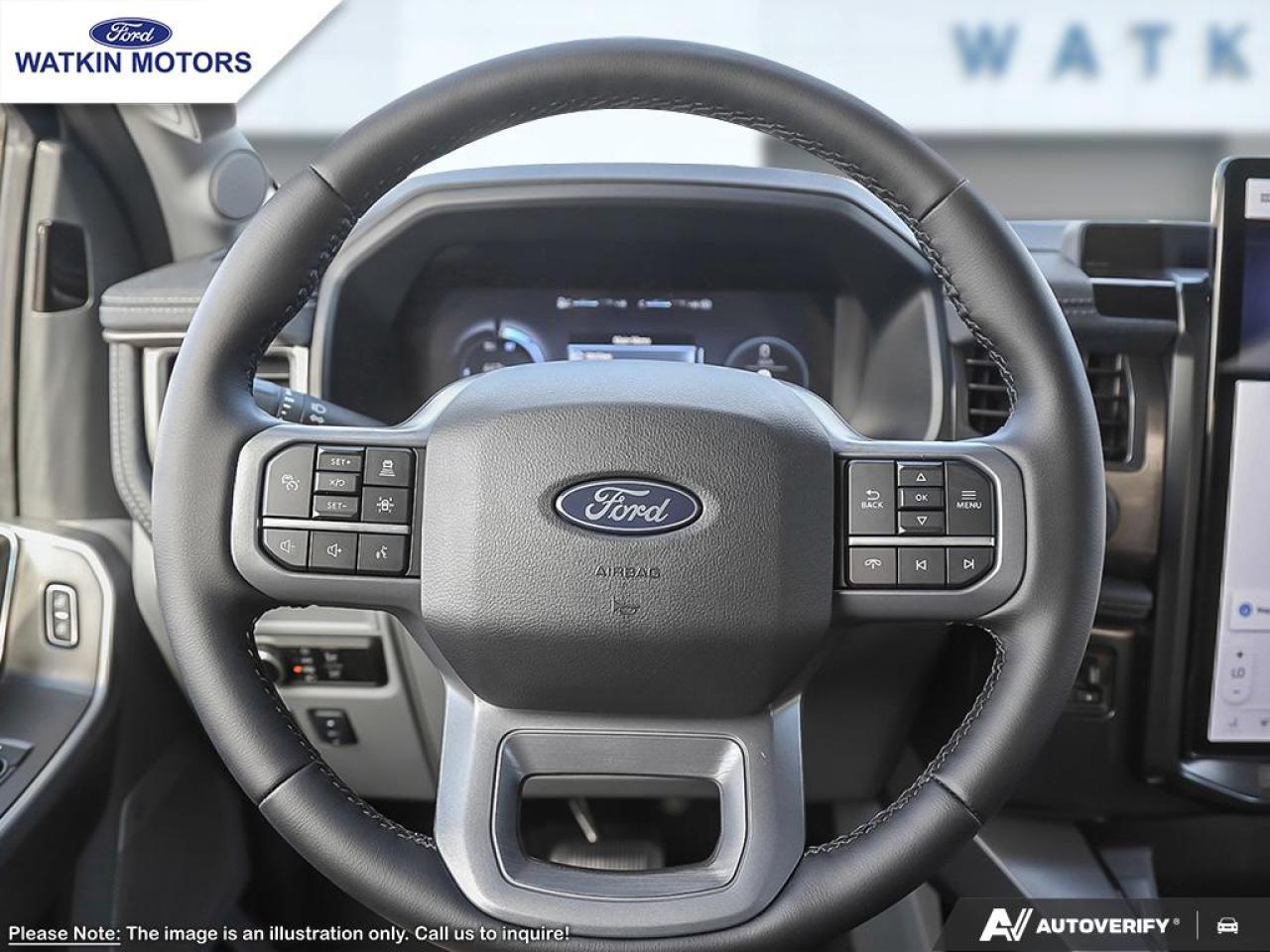 2025 Ford F-150 Lightning Flash Photo12