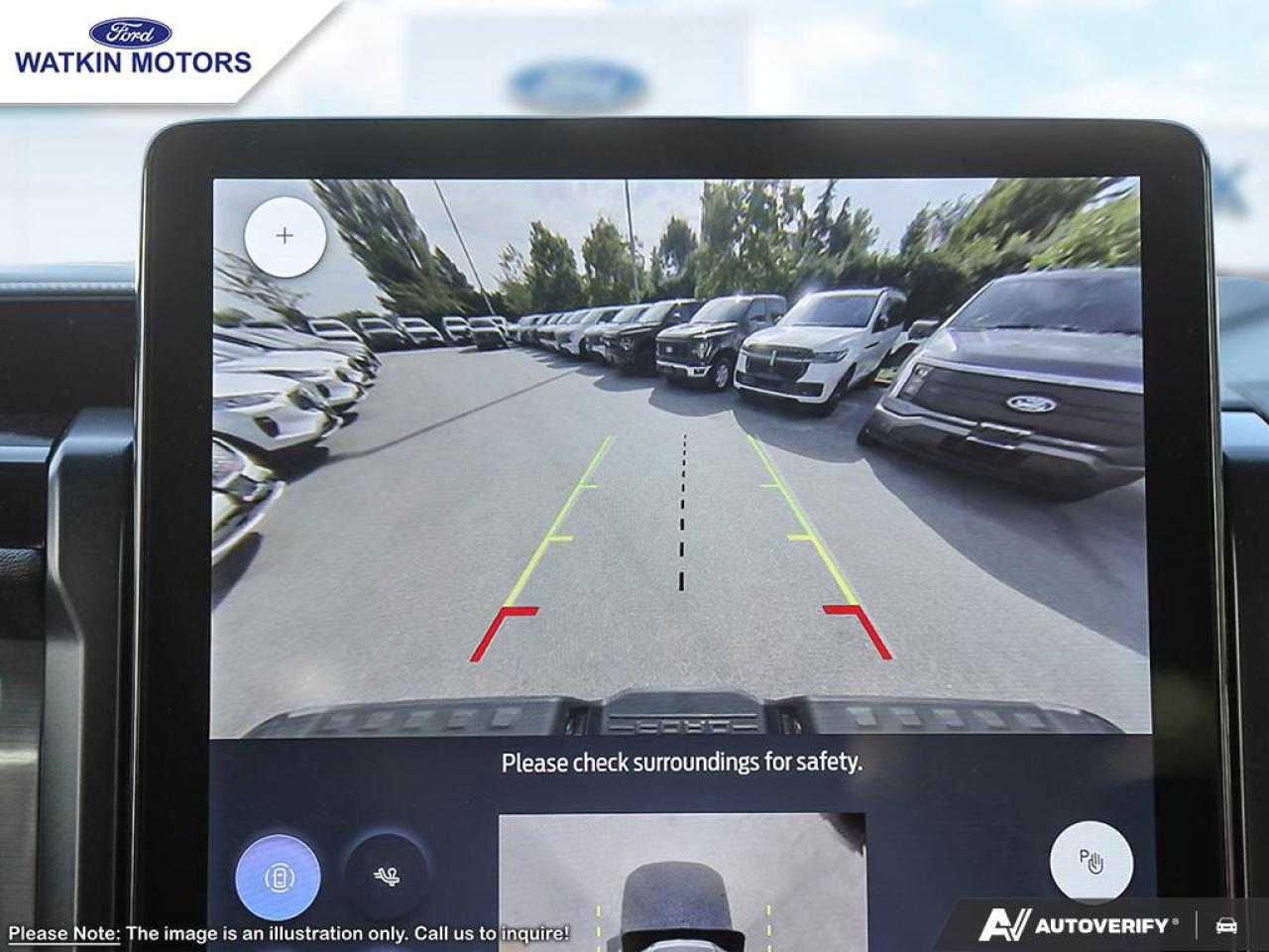 2025 Ford F-150 Lightning Flash Photo17