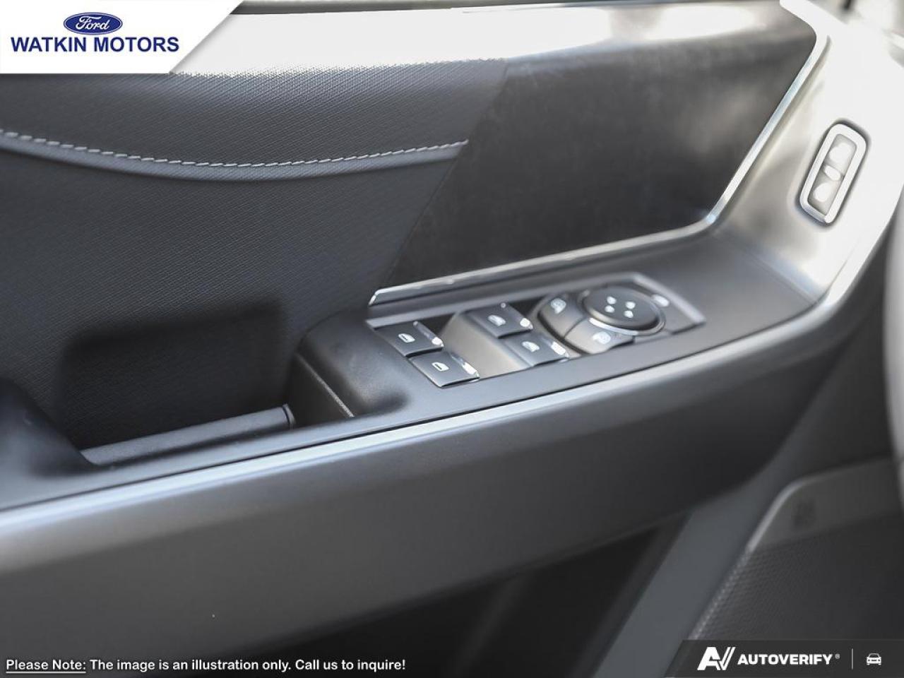 2025 Ford F-150 Lightning Flash Photo15