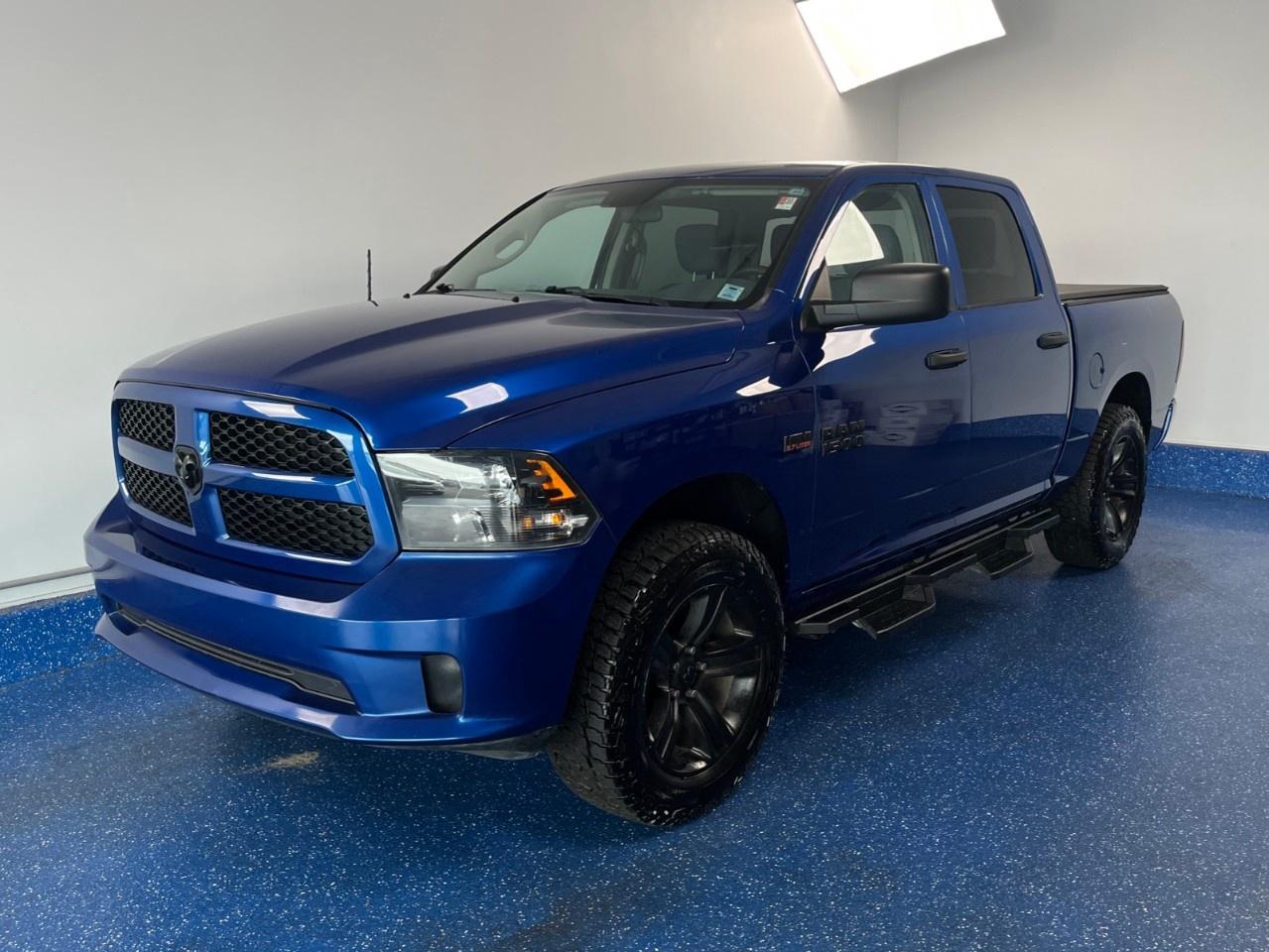 Used 2018 RAM 1500 Express 4x4 Crew Cab 5'7
