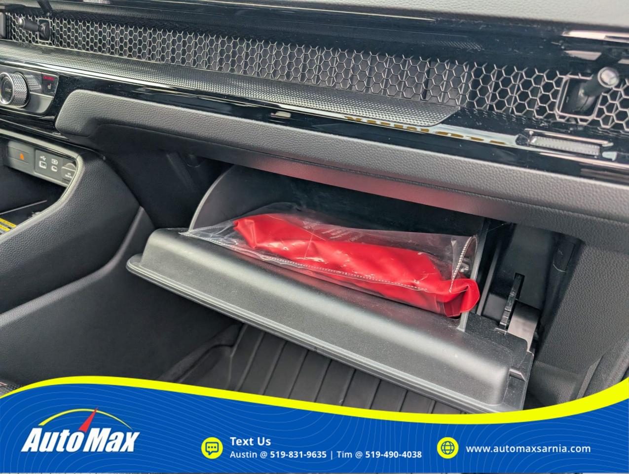 2024 Honda CR-V Hybrid Touring Photo