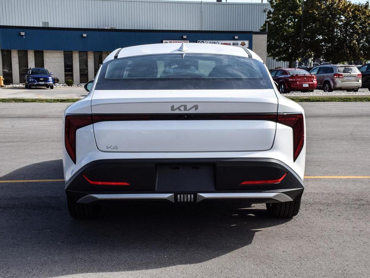 2025 Kia K4 EX Photo