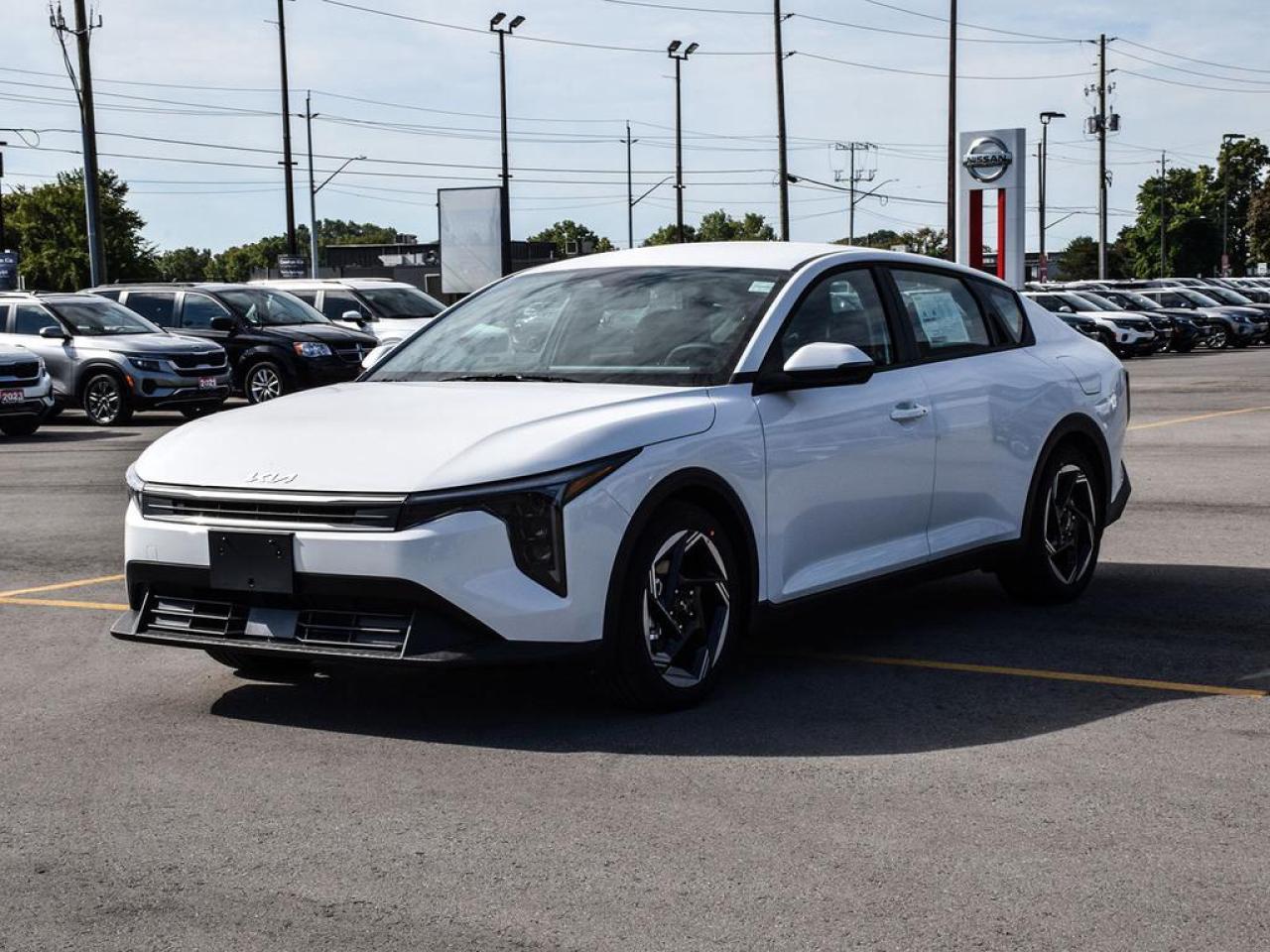 2025 Kia K4 EX Photo2