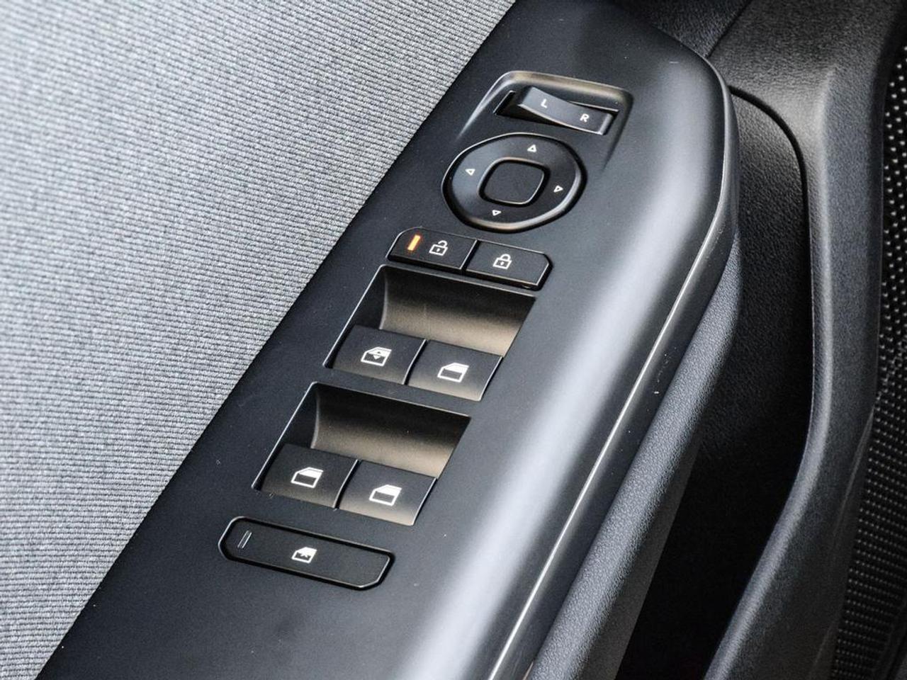 2025 Kia K4 EX Photo