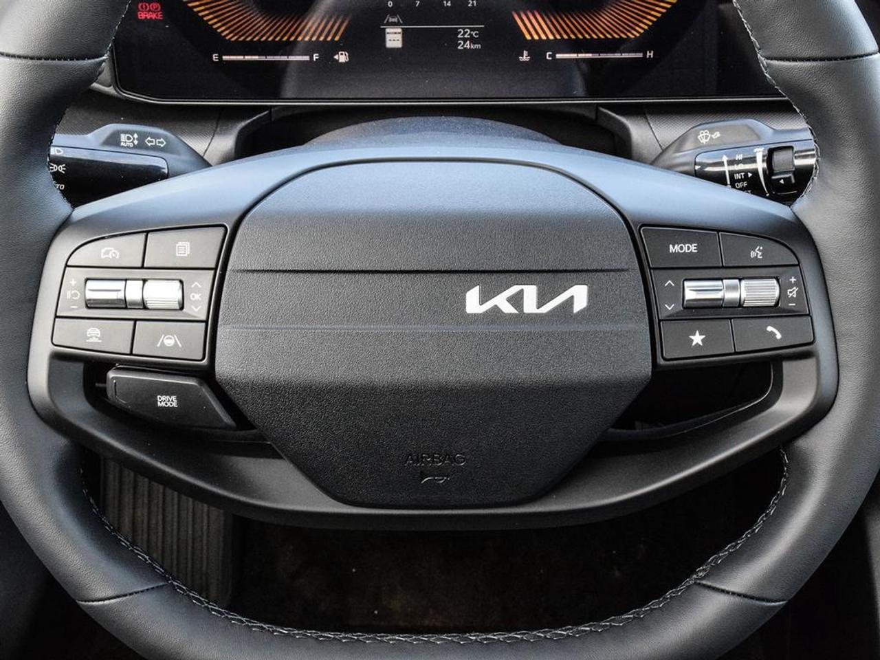 2025 Kia K4 EX Photo