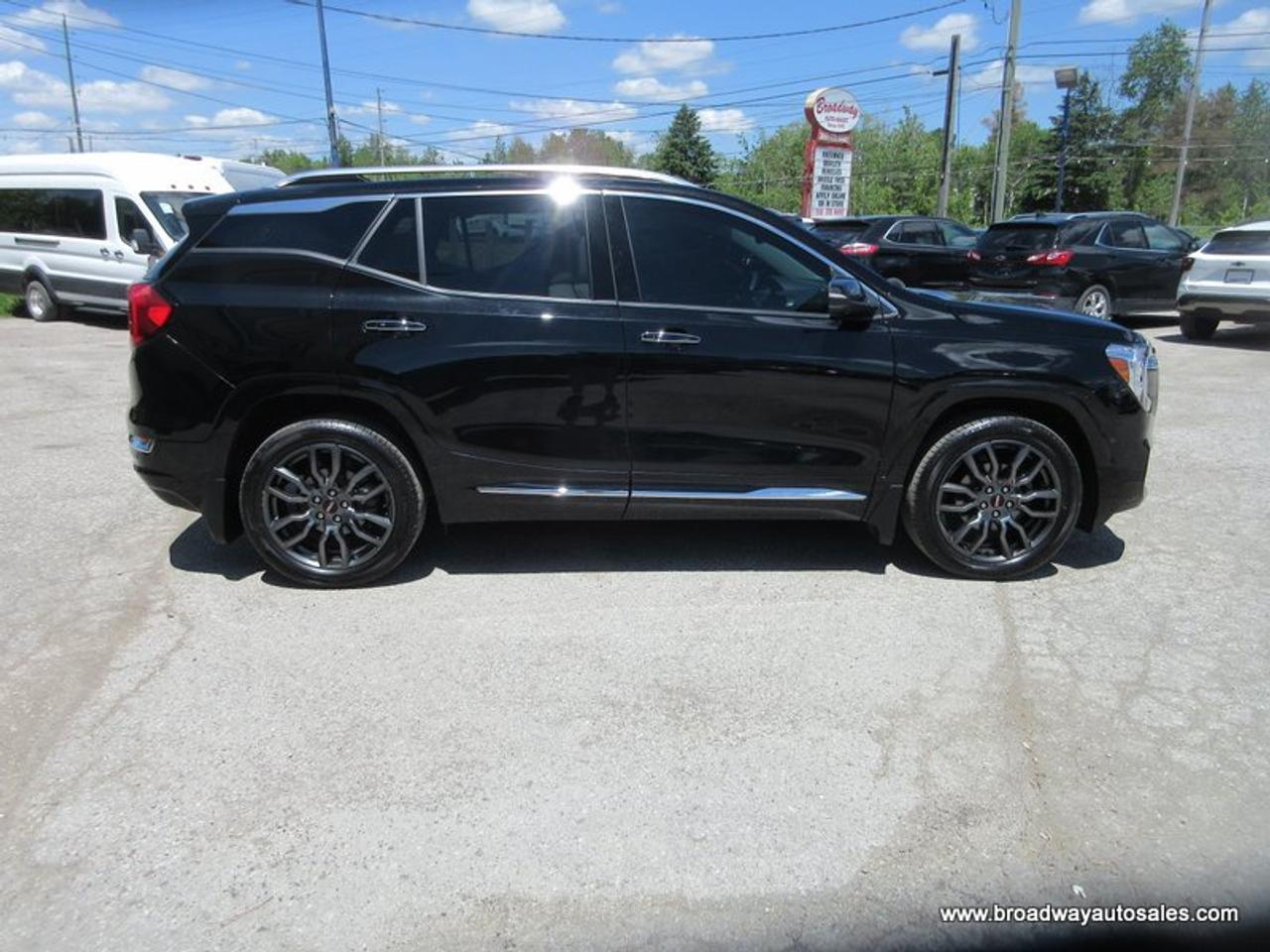 2024 GMC Terrain ALL-WHEEL DRIVE DENALI-VERSION 5 PASSENGER 1.5L - TURBO.. NAVIGATION.. PANORAMIC SUNROOF.. LEATHER.. HEATED SEATS & WHEEL.. POWER TAILGATE.. Photo