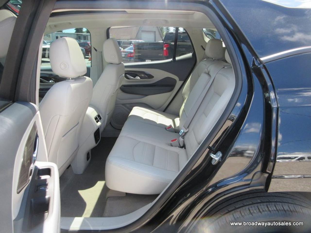 2024 GMC Terrain ALL-WHEEL DRIVE DENALI-VERSION 5 PASSENGER 1.5L - TURBO.. NAVIGATION.. PANORAMIC SUNROOF.. LEATHER.. HEATED SEATS & WHEEL.. POWER TAILGATE.. Photo