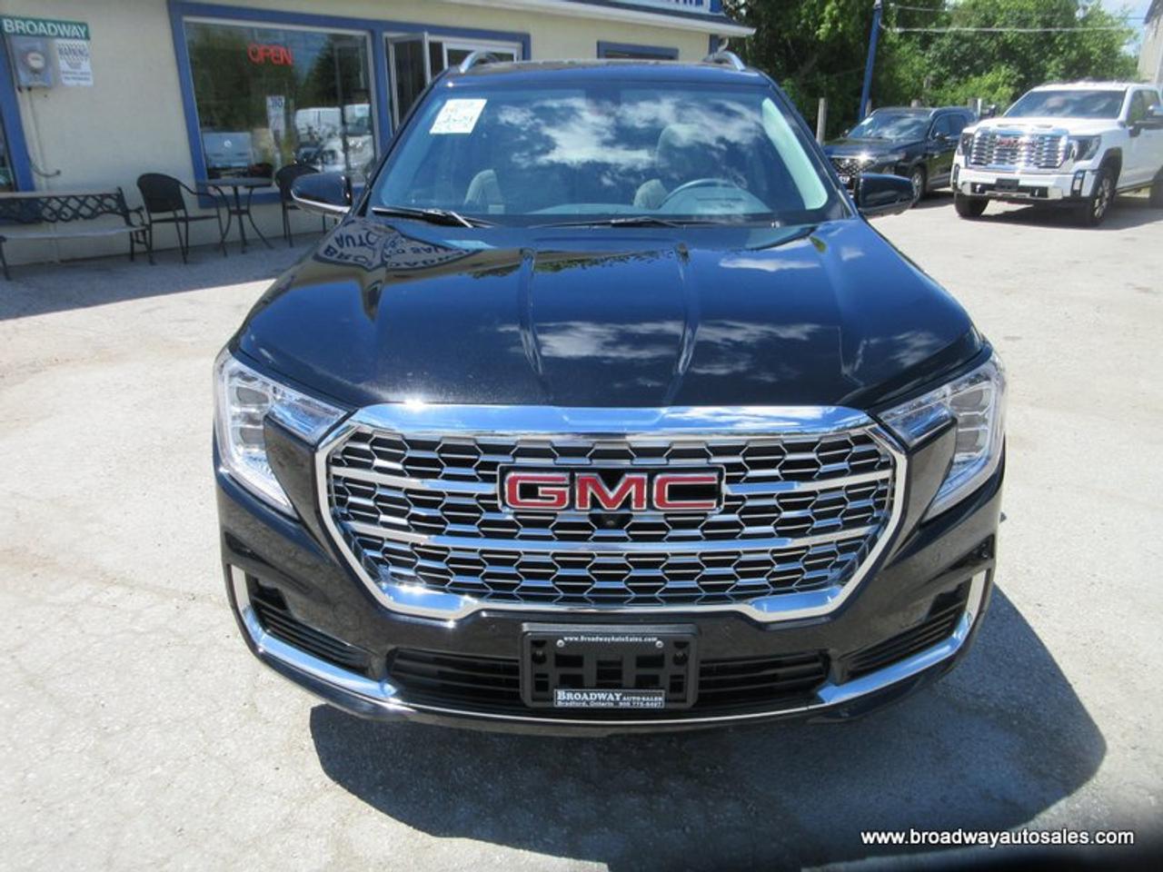 2024 GMC Terrain ALL-WHEEL DRIVE DENALI-VERSION 5 PASSENGER 1.5L - TURBO.. NAVIGATION.. PANORAMIC SUNROOF.. LEATHER.. HEATED SEATS & WHEEL.. POWER TAILGATE.. Photo4