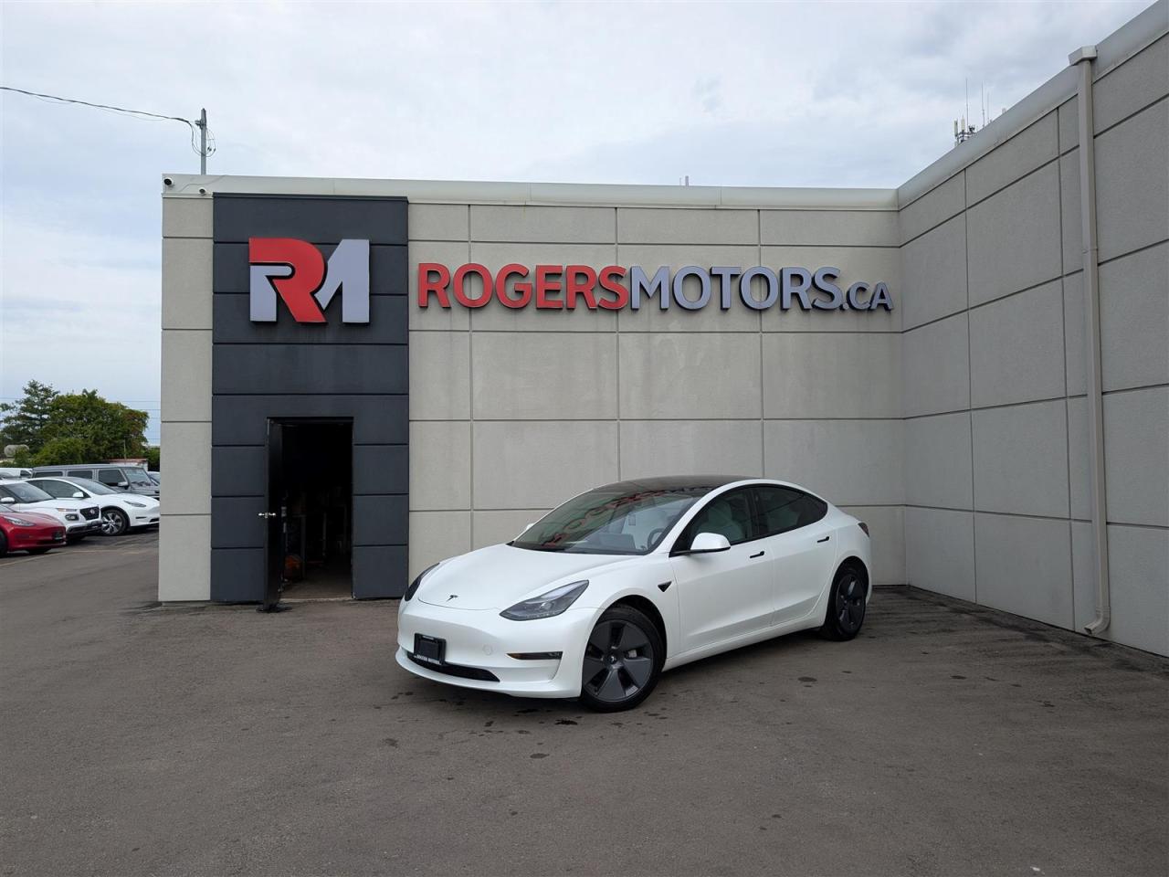 Used 2022 Tesla Model 3 LONG RANGE AWD - WHITE INTERIOR - DUAL MOTOR for sale in Oakville, ON