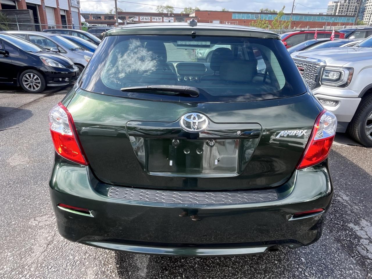2011 Toyota Matrix  Photo3