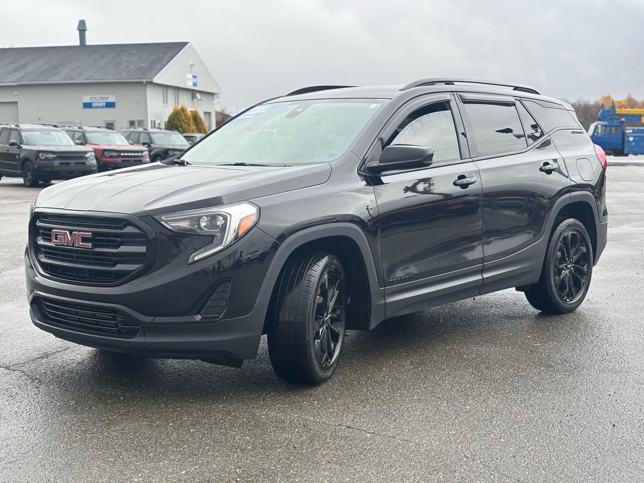 2020 GMC Terrain  Photo2