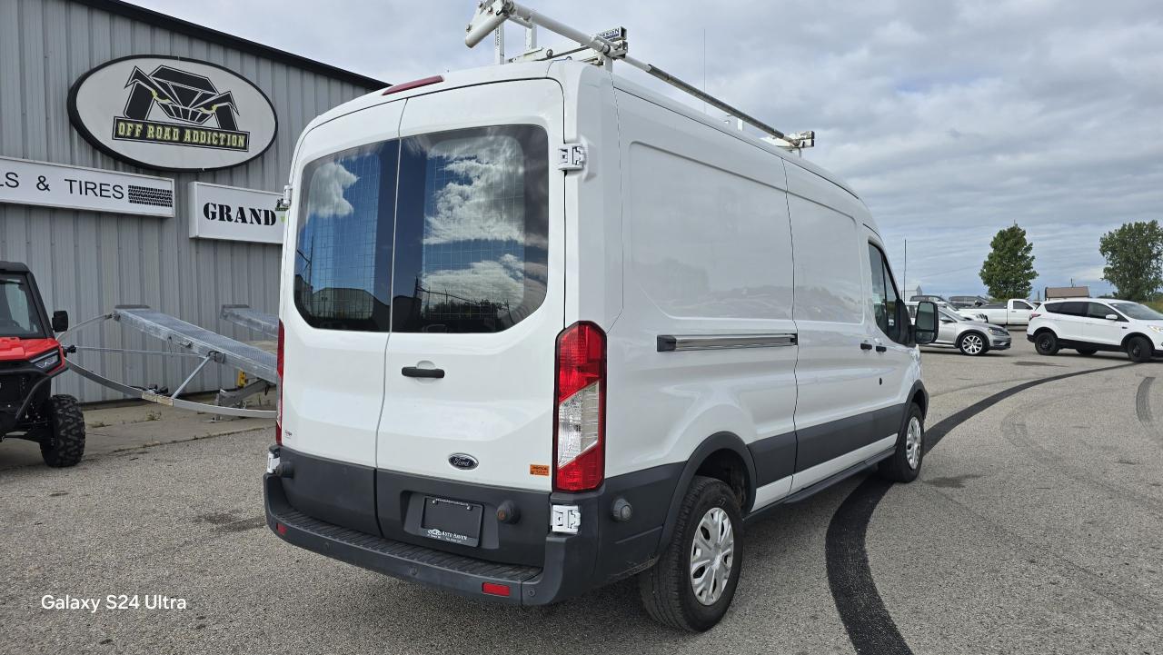 2015 Ford Transit Cargo Van  - Photo #5