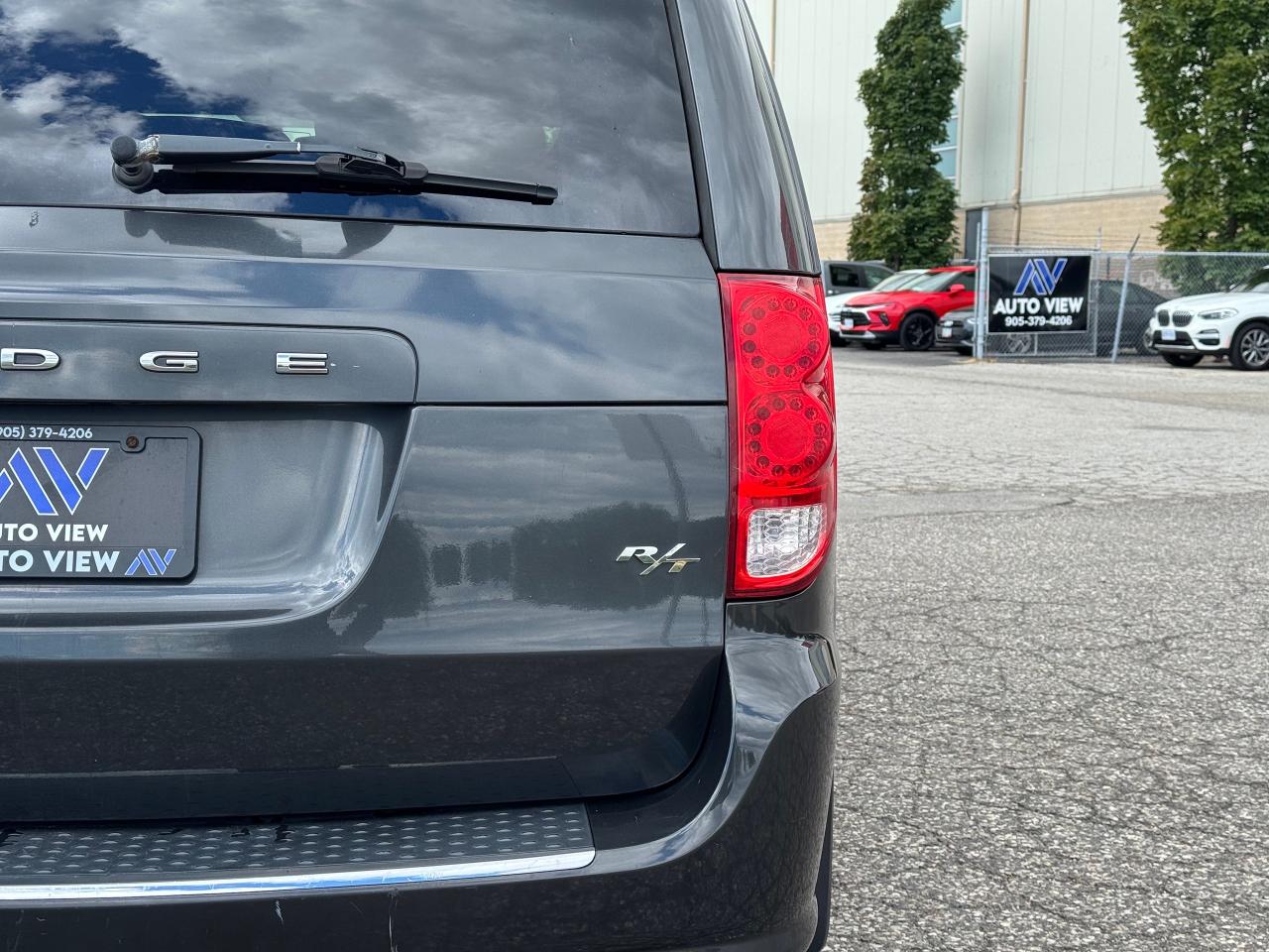 2011 Dodge Grand Caravan R/T **FULL LOADED MODEL**STOW N' GO** - Photo #14