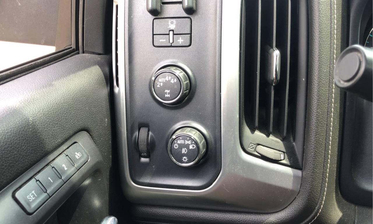 2017 GMC Sierra 1500 4WD CREW CAB 143.5" SLT - Photo #6