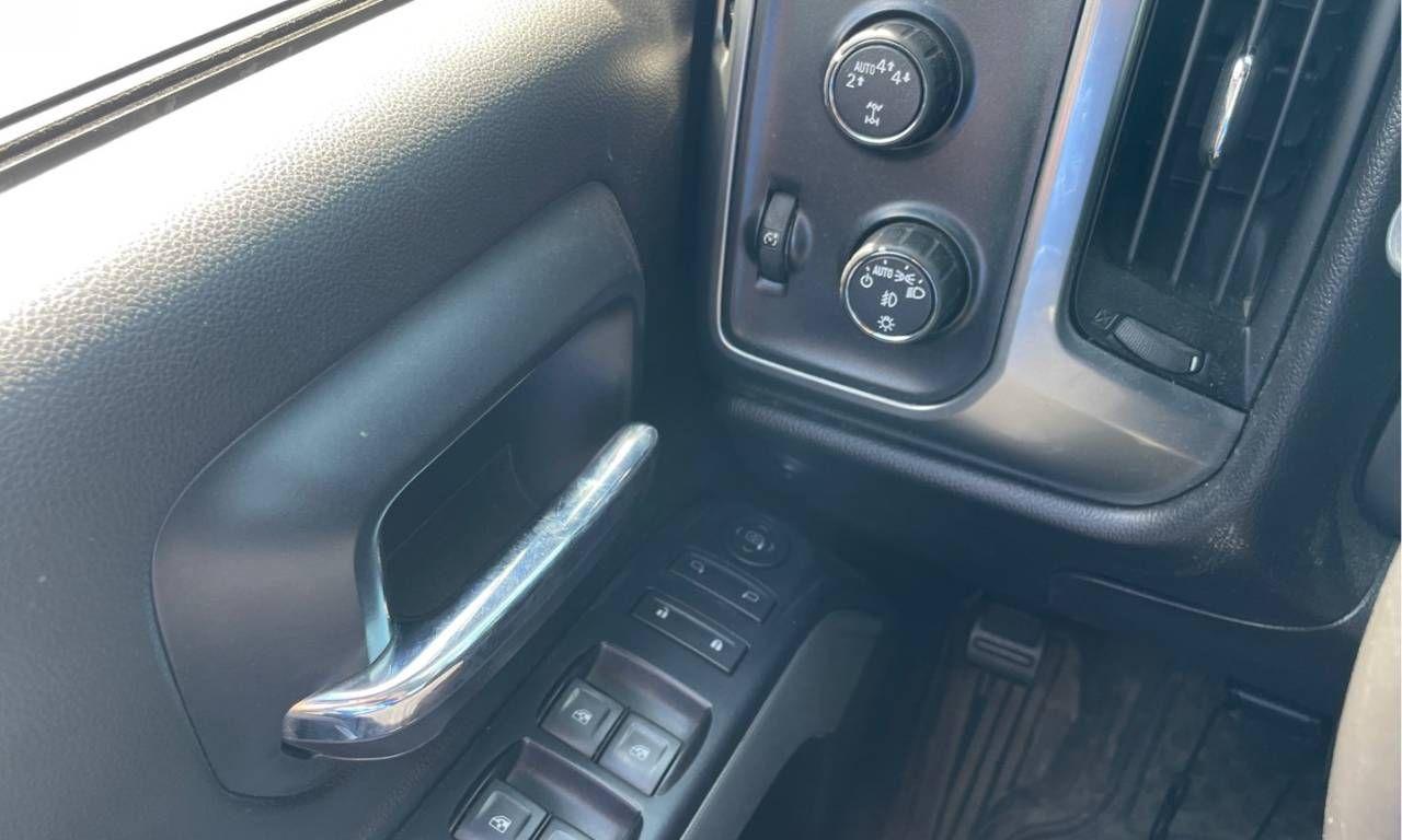 2017 Chevrolet Silverado 1500 LT - Photo #10
