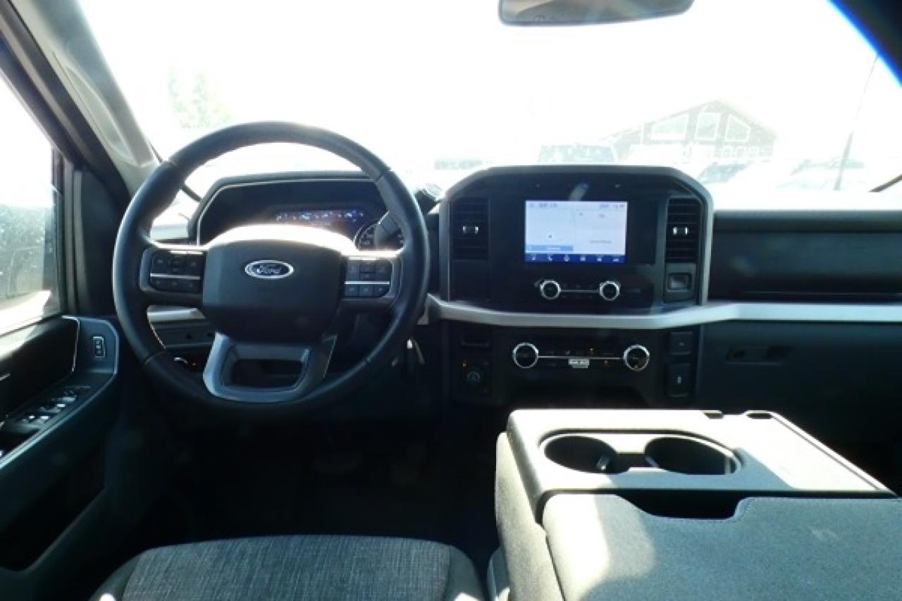 2023 Ford F-150 XLT ecoboost w/Power cloth, NAV, BUC - Photo #11