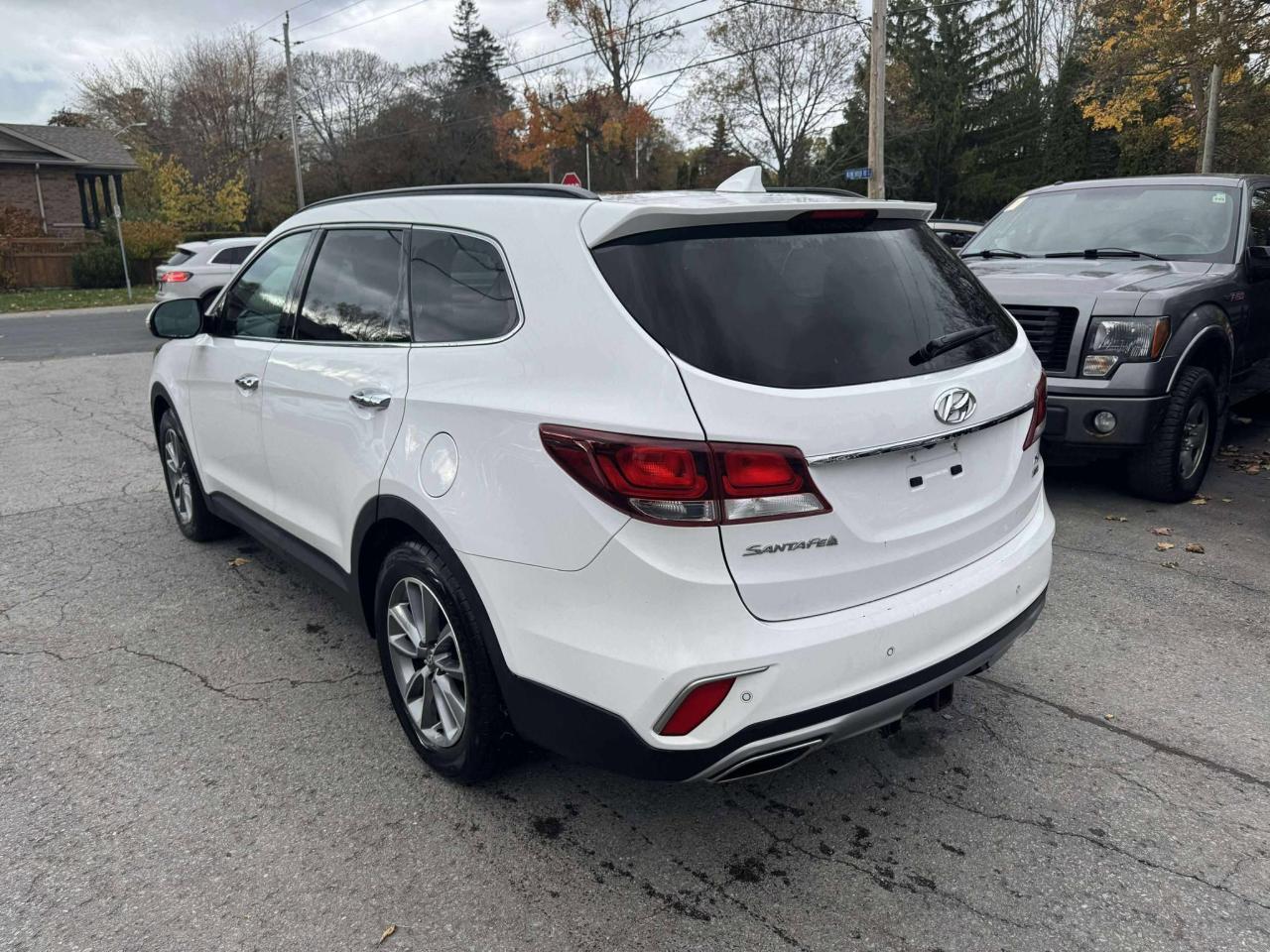 2017 Hyundai Santa Fe XL AWD 4dr Luxury w/6-Passenger - Photo #8