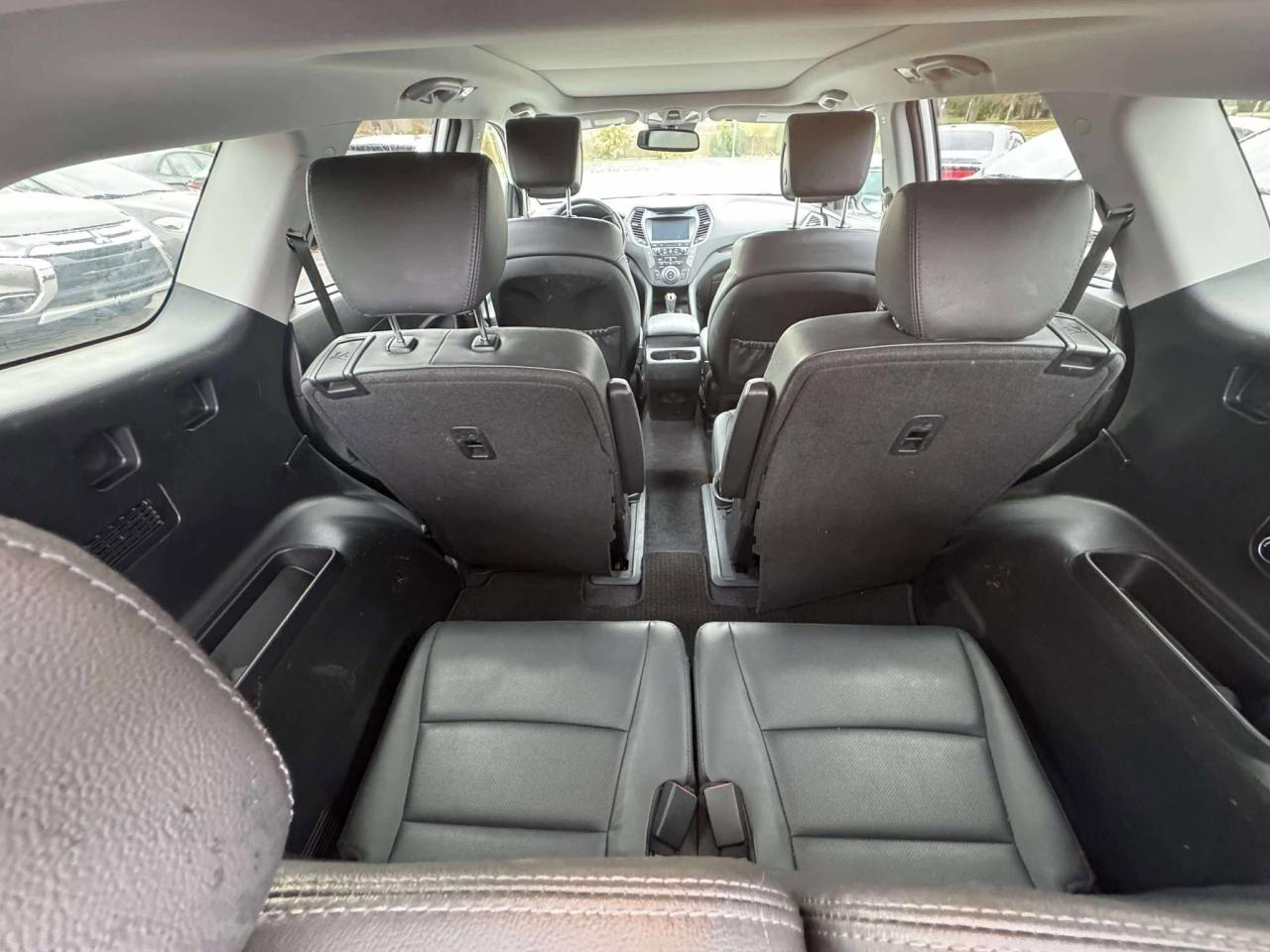 2017 Hyundai Santa Fe XL AWD 4dr Luxury w/6-Passenger - Photo #14