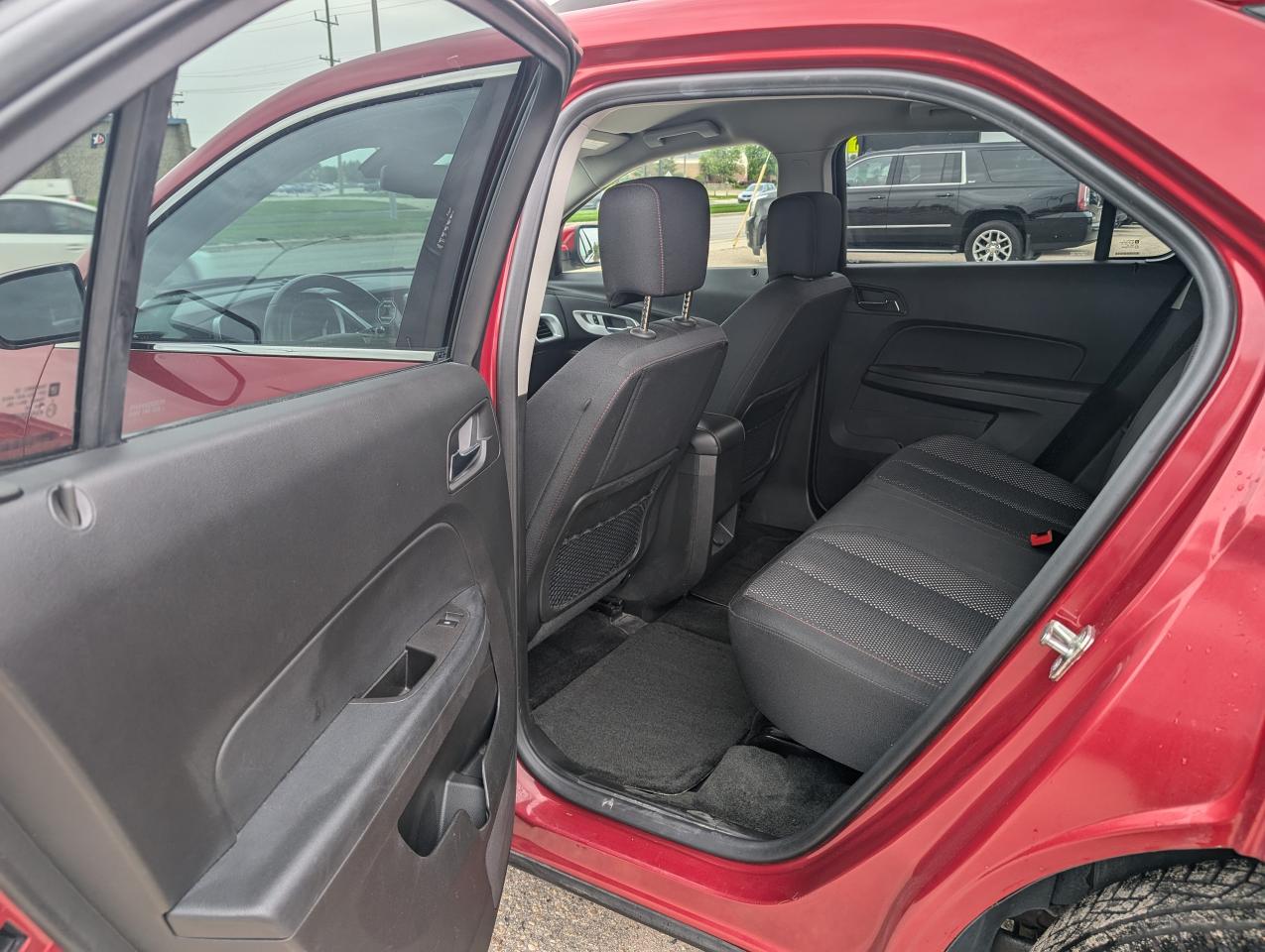 2015 Chevrolet Equinox LT | LOW KILOMETERS | ONE OWNER - Photo #8