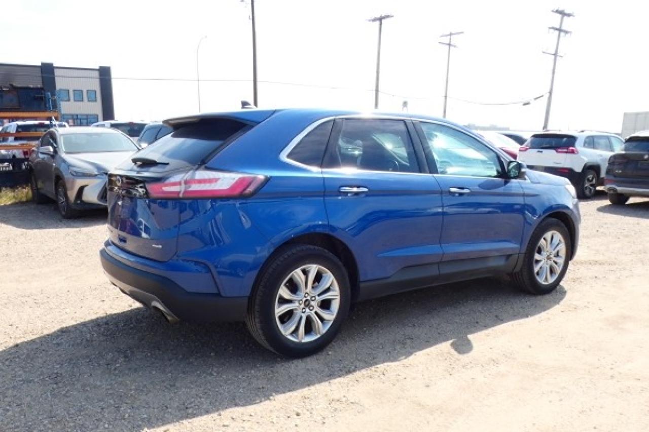 2023 Ford Edge Titanium AWD w/Htd Leather, pano S/R, BUC - Photo #6