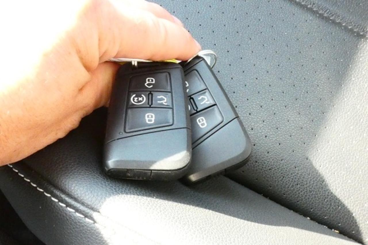 2024 Volkswagen Tiguan Comfortline 4MOTION w/Htd Leather, pano S/R, BUC - Photo #21