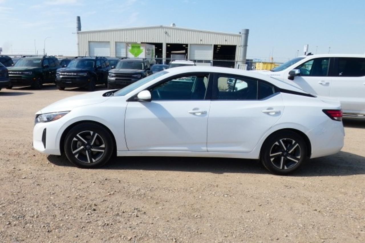2024 Nissan Sentra SV w/Htd cloth, BUC - Photo #1