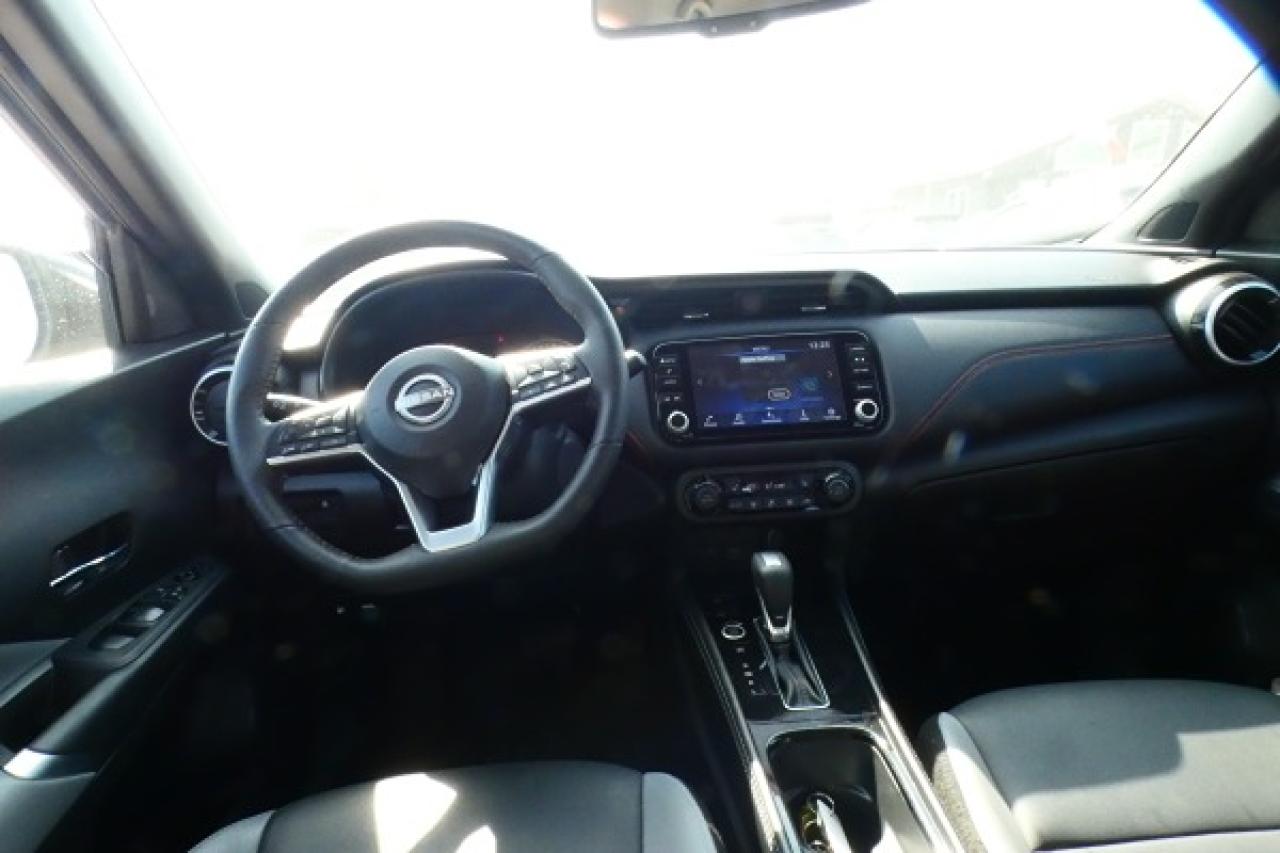 2024 Nissan Kicks SR FWD w/Htd Leather, BUC - Photo #12