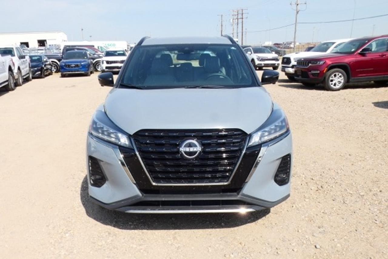 2024 Nissan Kicks SR FWD w/Htd Leather, BUC - Photo #3