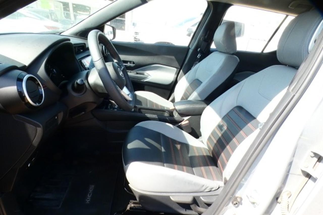 2024 Nissan Kicks SR FWD w/Htd Leather, BUC - Photo #11