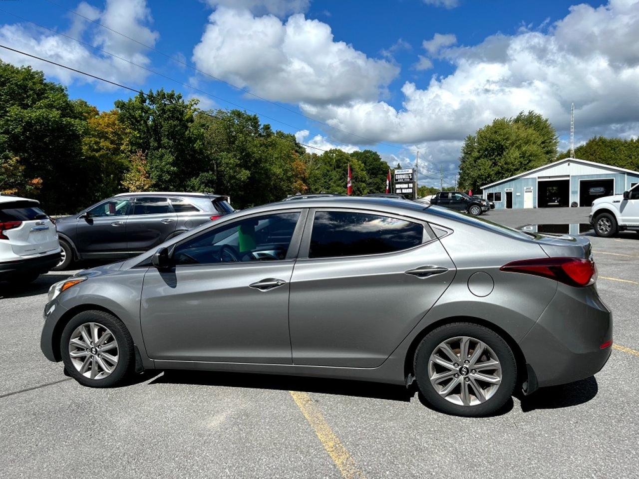 2014 Hyundai Elantra GLS - Photo #3