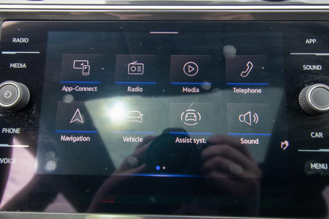 2024 Volkswagen Tiguan COMFORTLINE 4Motion Photo5