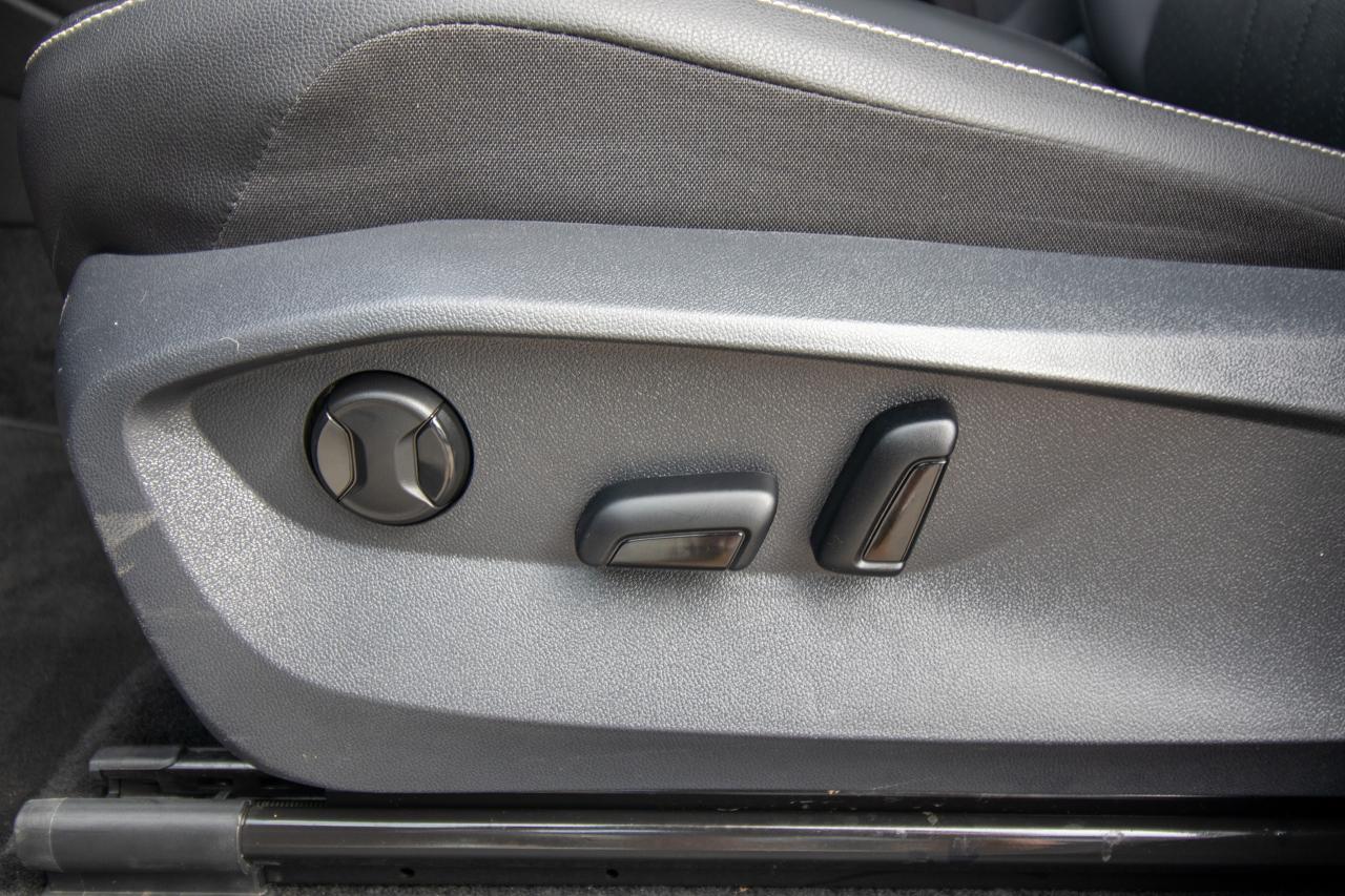 2024 Volkswagen Tiguan COMFORTLINE 4Motion Photo5
