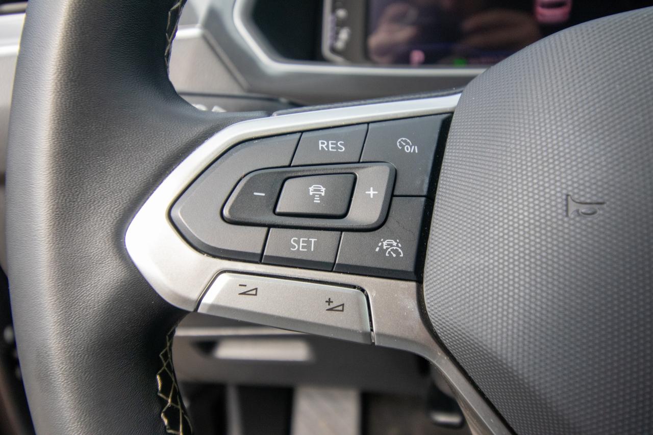 2024 Volkswagen Tiguan COMFORTLINE 4Motion Photo5