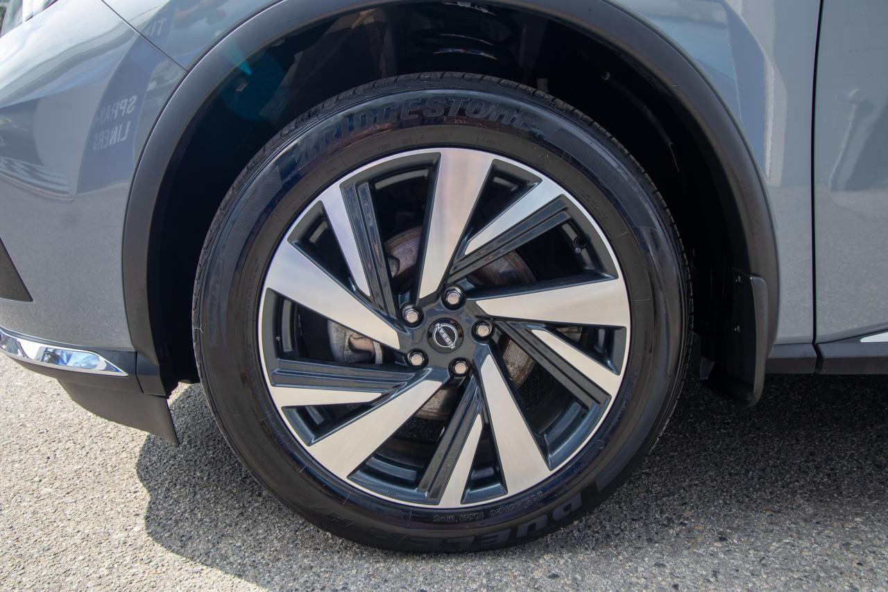 2023 Nissan Murano SL Photo5