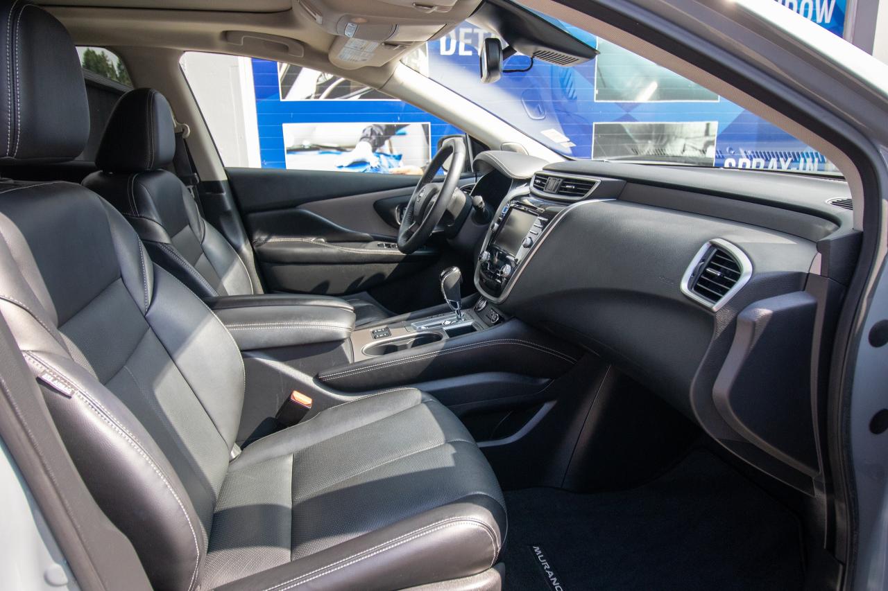 2023 Nissan Murano SL Photo5