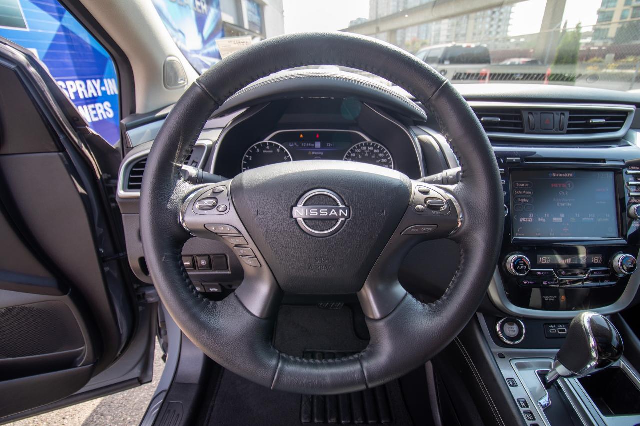 2023 Nissan Murano SL Photo5