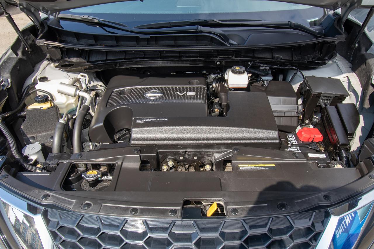 2023 Nissan Murano SL Photo5