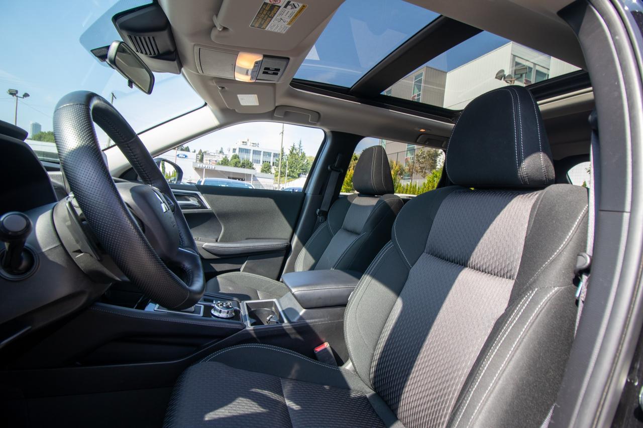 2024 Mitsubishi Outlander SE S-AWC Photo5