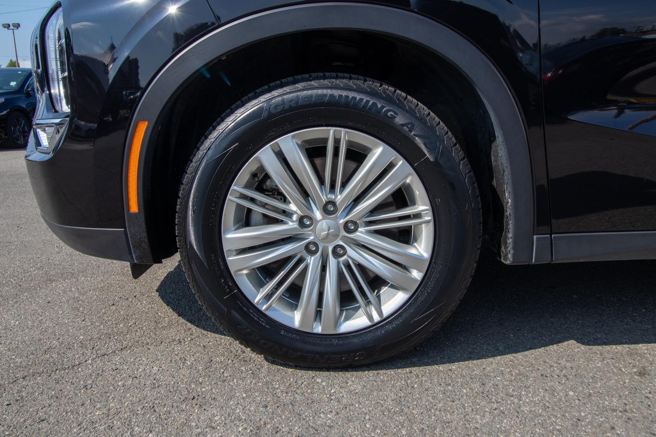 2024 Mitsubishi Outlander SE S-AWC Photo5