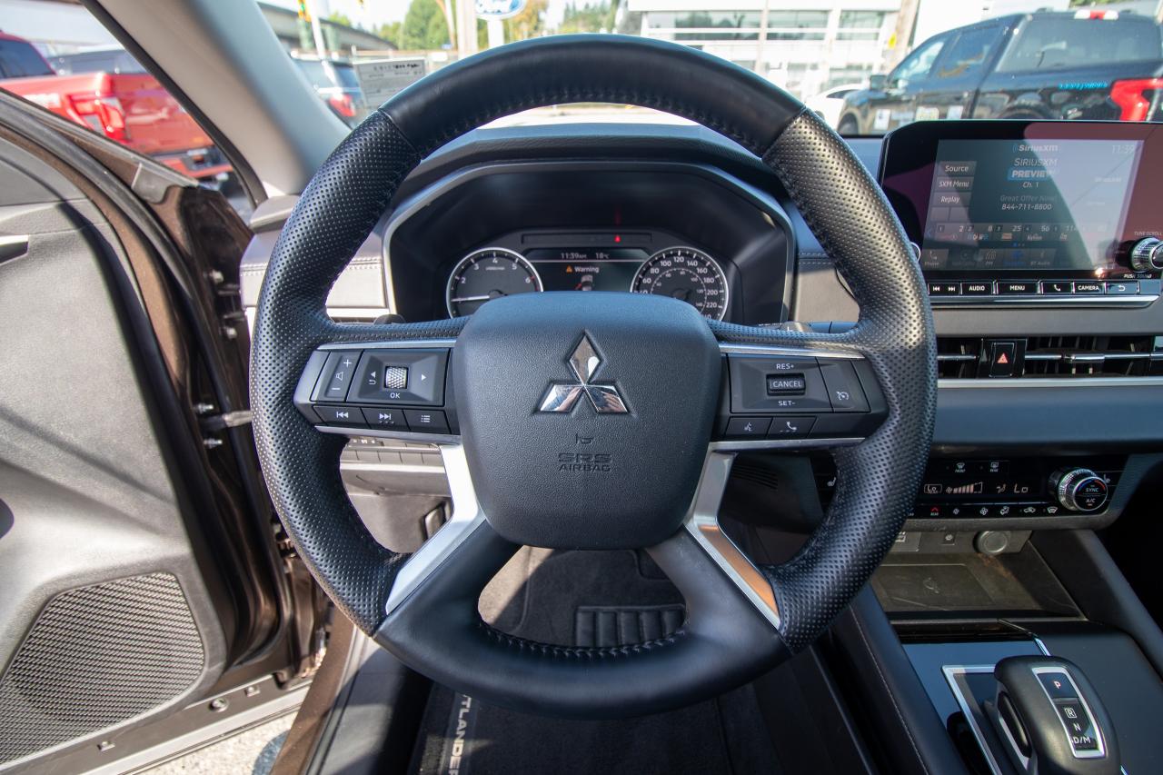 2024 Mitsubishi Outlander SE Photo5