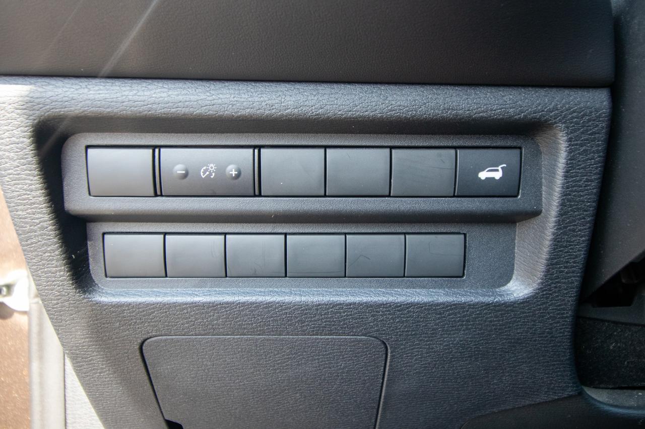 2024 Mitsubishi Outlander SE Photo5
