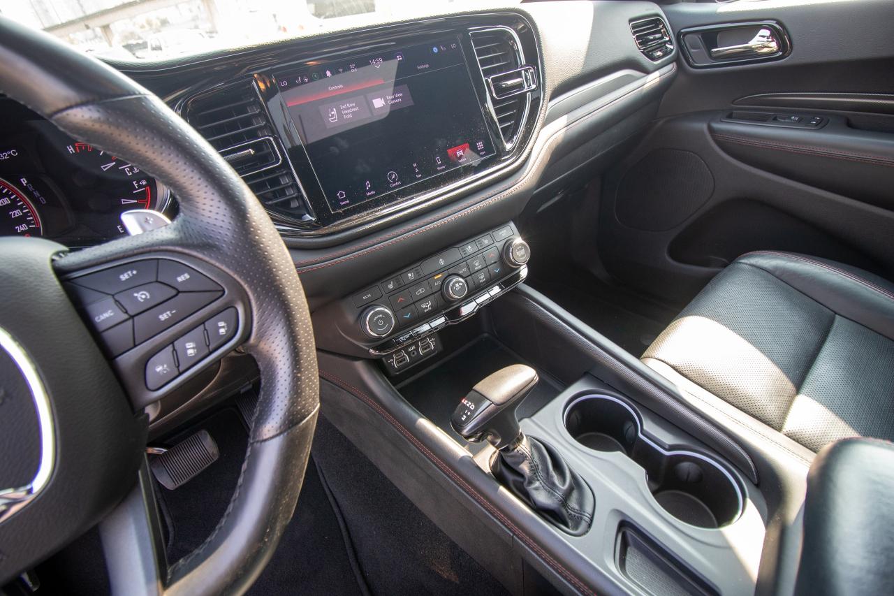 2023 Dodge Durango GT AWD Photo5