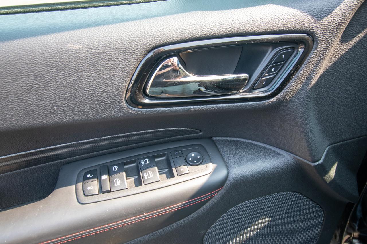2023 Dodge Durango GT AWD Photo5